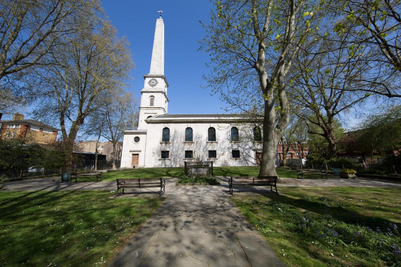 St. Lukes View, Shoreditch, By The Design Traveller Лондон Экстерьер фото